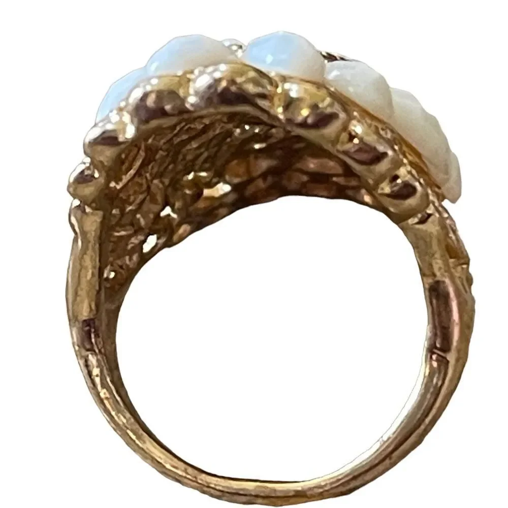 NWOT pearl rhinestone gold tone ring size US side 6.5
